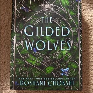 Signed edition: The Gilded Wolves by Roshani Chokshi